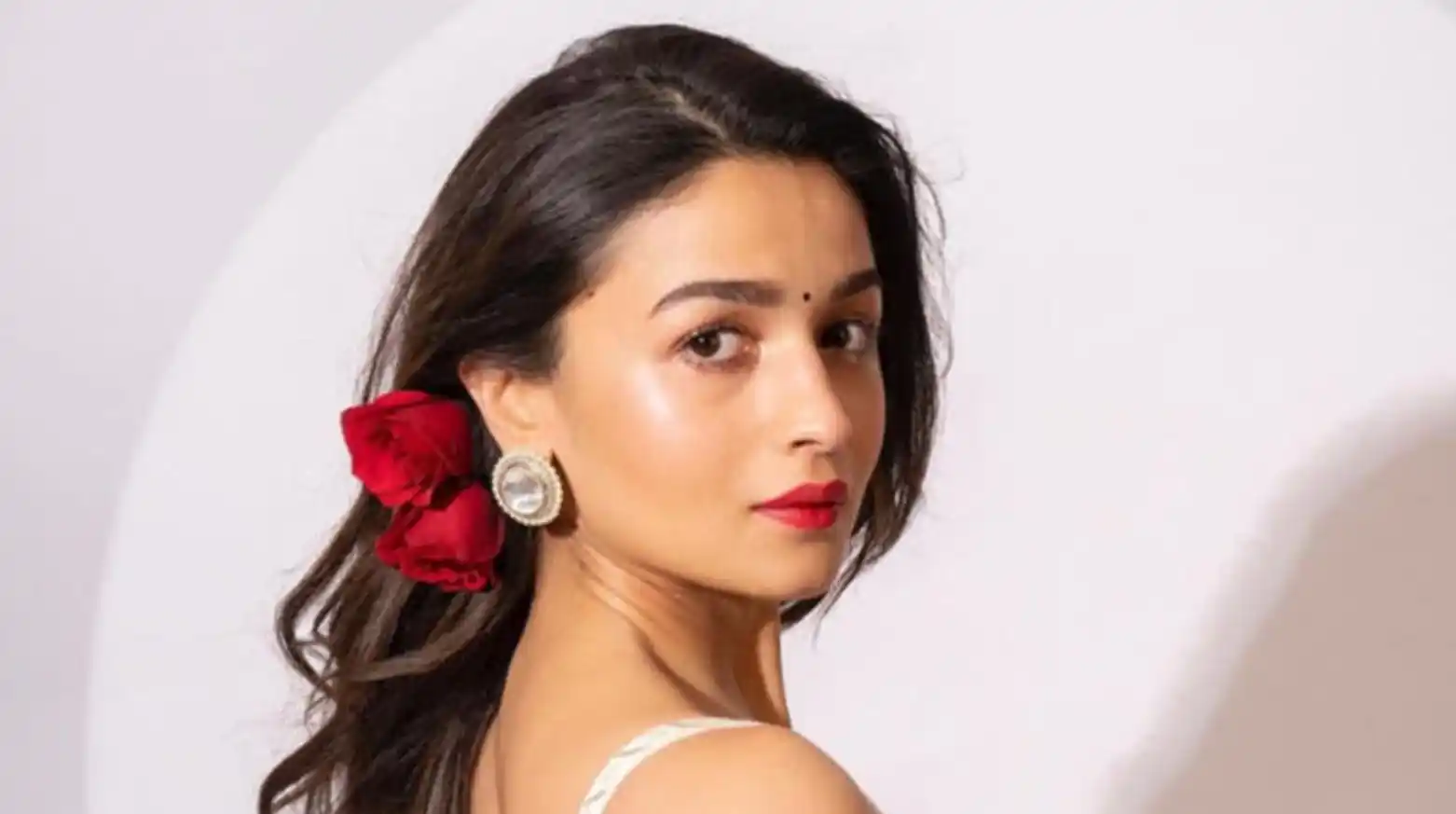 Is Alia Bhatt Joining the ‘Kalki 2898 AD’ Sequel? Reports Fuel Speculation 11 Alia Bhatt reportedly linked to Nag Ashwin's Kalki 2898 AD sequel