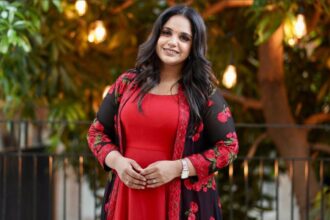 Playback singer Saindhavi preparing for her solo concert Kayilae Aagasam in Chennai