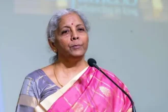 Finance Ministry forecasts 7.3 percent economic growth for India in July-September