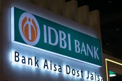 IDBI Bank headquarters and stock market performance amid Q2 FY27 earnings and proposed Fairfax acquisition