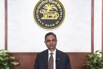 RBI rate hike to 5.5 percent puts pressure on home loan affordability
